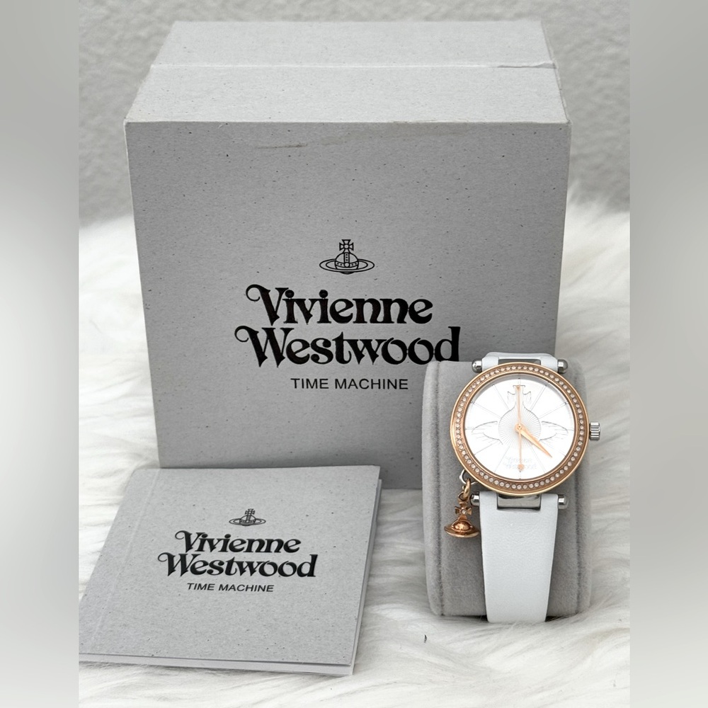 VIVIENNE WESTWOOD Time Machine Watch